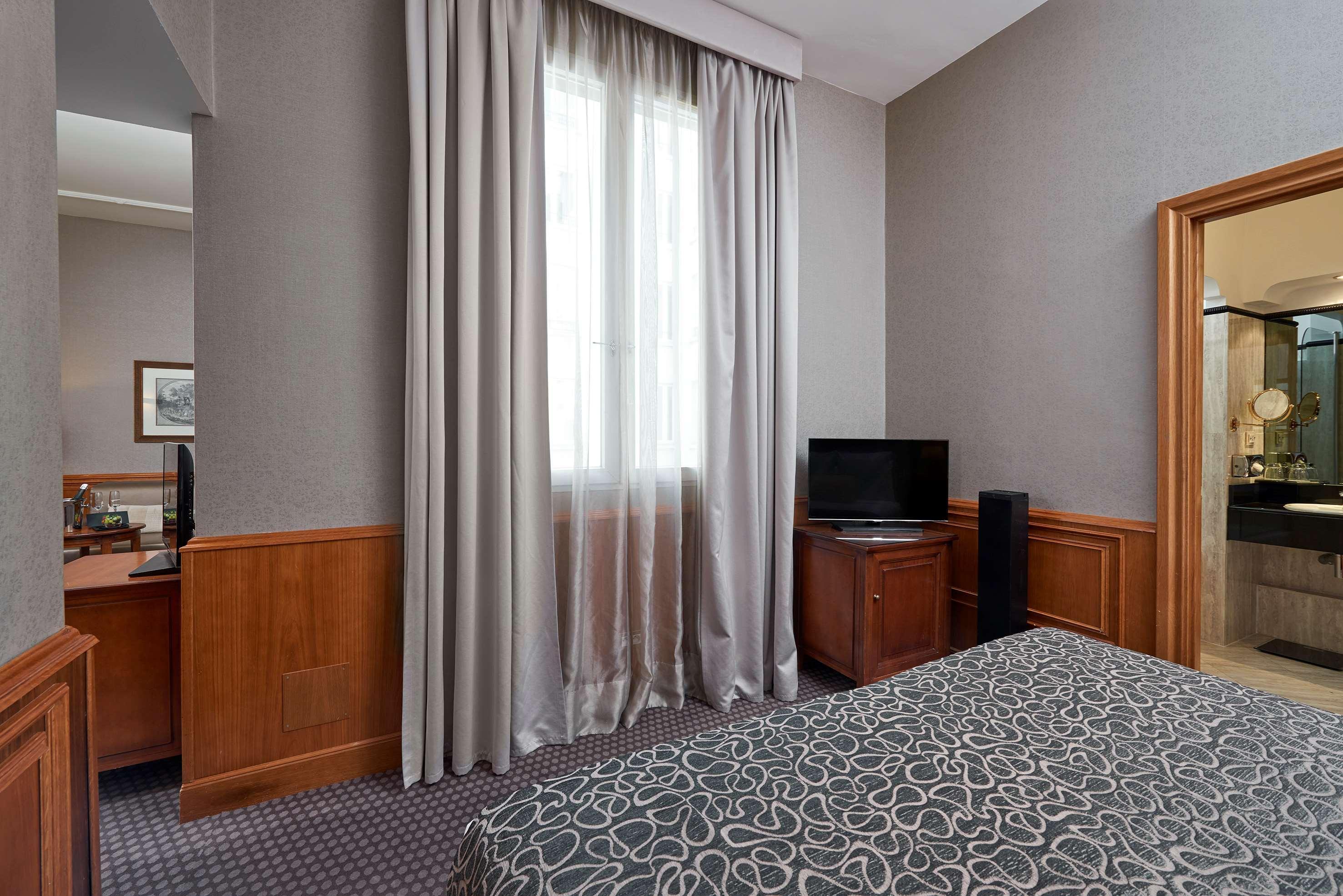 Melia Paris Vendome Hotel Exterior photo
