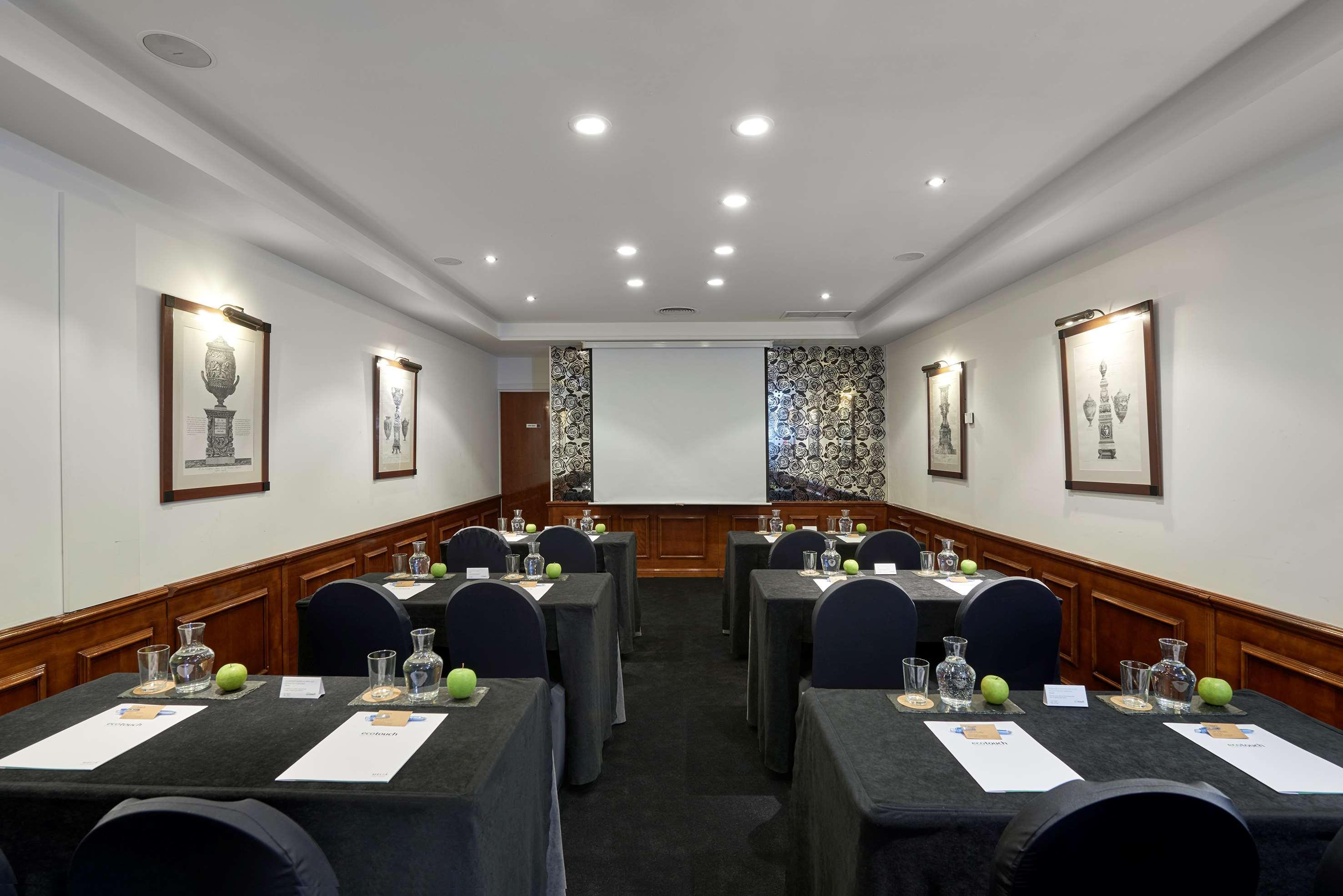 Melia Paris Vendome Hotel Exterior photo